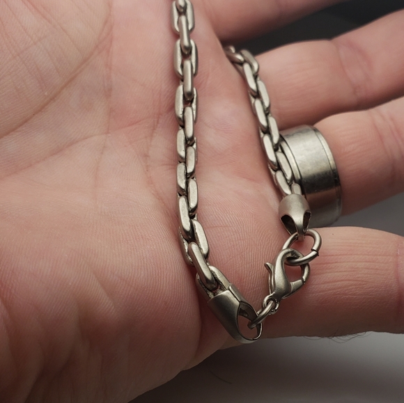 Titanium tone link bracelet - Picture 4 of 5